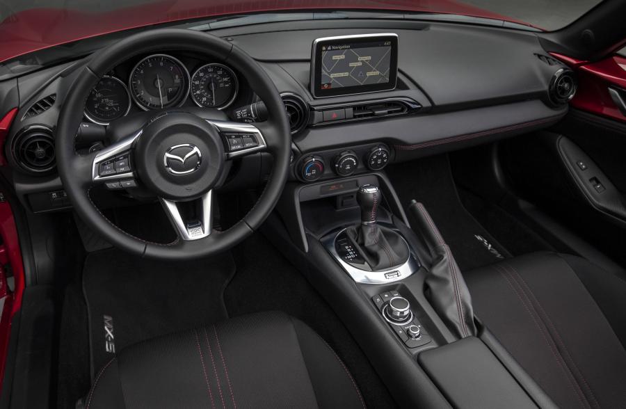  Mazda MX-5 Miata (ND) 2016 года  (NA) (фото 36 из 40)